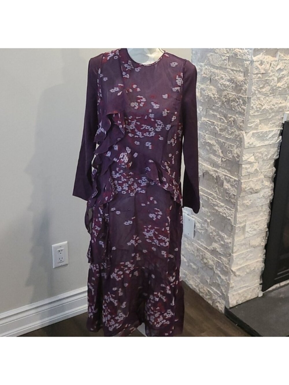 Lewit Jacquard purple floral ruffle dress